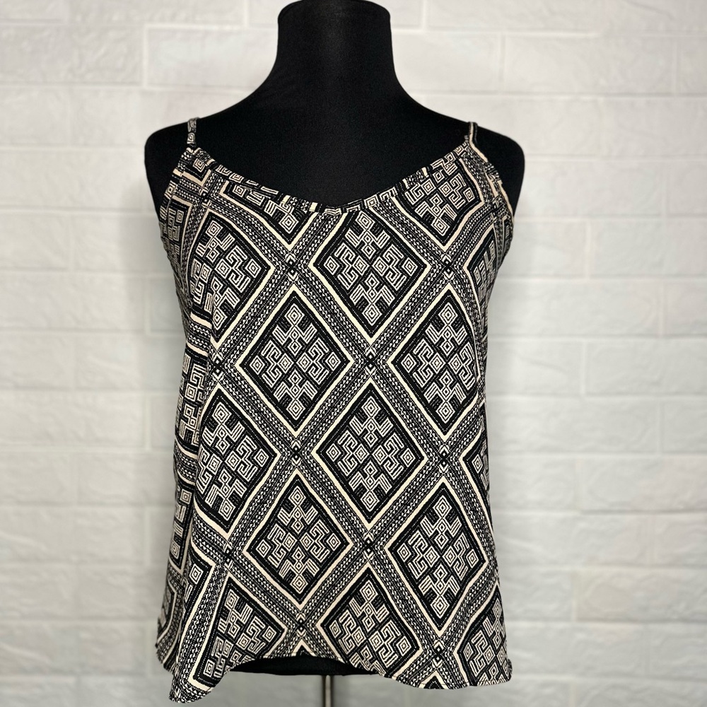 Black & White Geometric Cami